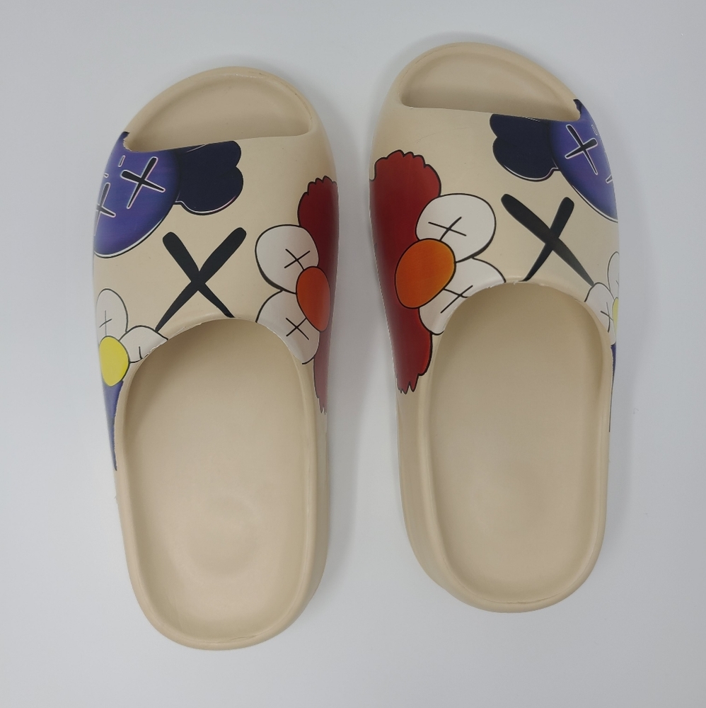 Yeezy style slides